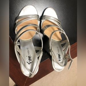 Fioni silver high heels women sandals- size 5 - high heels 4 1/4 inches
